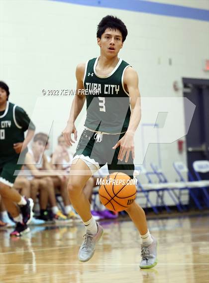 Thumbnail 2 in Bradshaw Mountain vs. Tuba City (VCS Thanksgiving Tournament) photogallery.