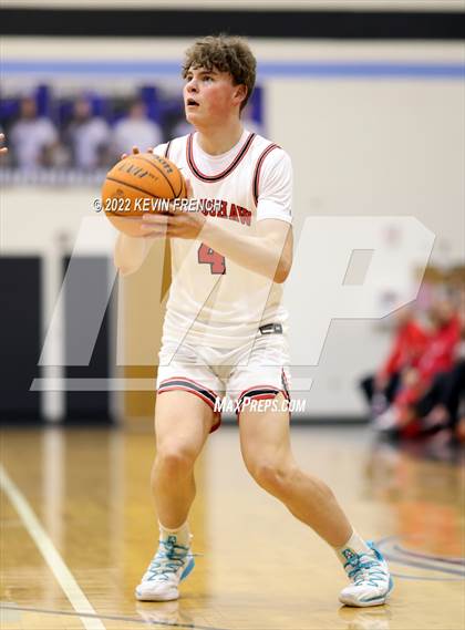Thumbnail 2 in Bradshaw Mountain vs. Tuba City (VCS Thanksgiving Tournament) photogallery.