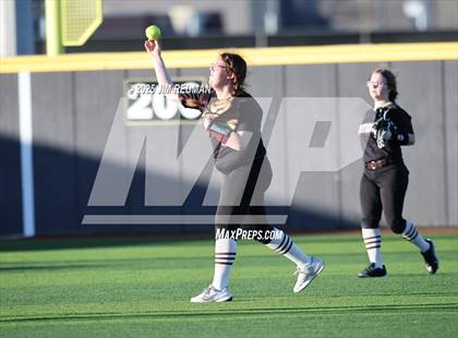 Thumbnail 2 in JV: Whitesboro @ Royse City photogallery.