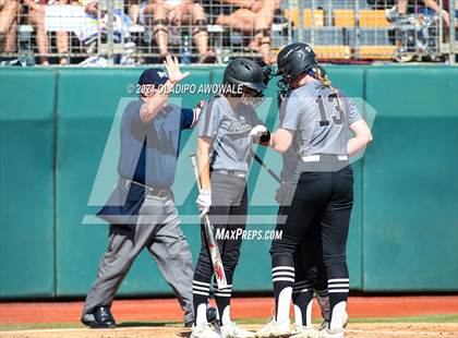 Thumbnail 3 in Hallettsville vs. Grandview (UIL Softball 3A Semifinal) photogallery.