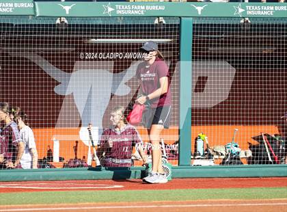 Thumbnail 2 in Hallettsville vs. Grandview (UIL Softball 3A Semifinal) photogallery.
