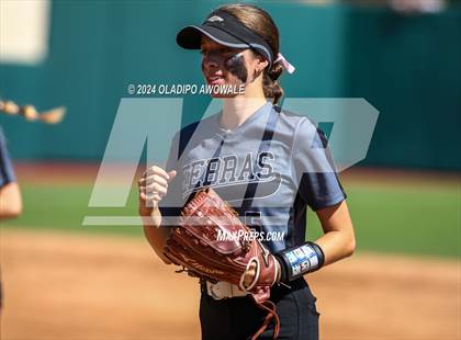 Thumbnail 1 in Hallettsville vs. Grandview (UIL Softball 3A Semifinal) photogallery.