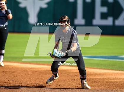 Thumbnail 3 in Hallettsville vs. Grandview (UIL Softball 3A Semifinal) photogallery.