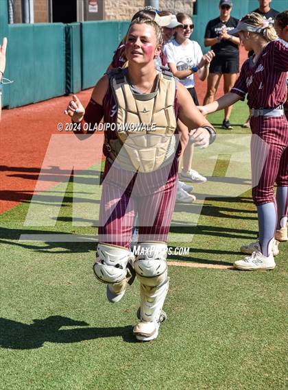 Thumbnail 2 in Hallettsville vs. Grandview (UIL Softball 3A Semifinal) photogallery.