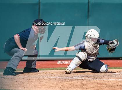 Thumbnail 3 in Hallettsville vs. Grandview (UIL Softball 3A Semifinal) photogallery.