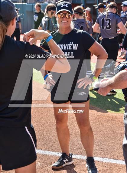 Thumbnail 2 in Hallettsville vs. Grandview (UIL Softball 3A Semifinal) photogallery.