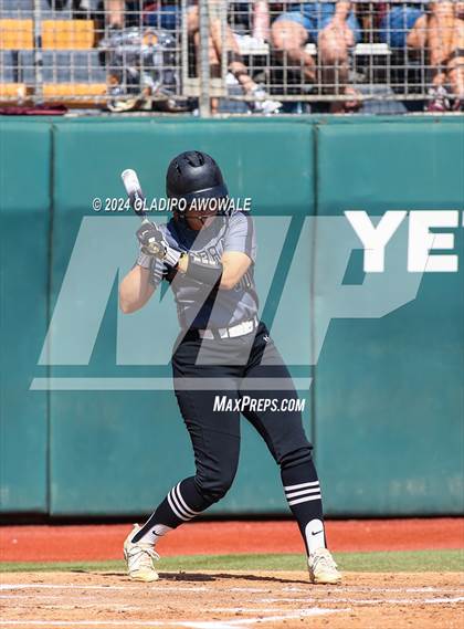 Thumbnail 3 in Hallettsville vs. Grandview (UIL Softball 3A Semifinal) photogallery.