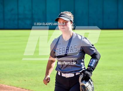 Thumbnail 2 in Hallettsville vs. Grandview (UIL Softball 3A Semifinal) photogallery.