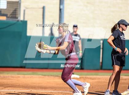 Thumbnail 2 in Hallettsville vs. Grandview (UIL Softball 3A Semifinal) photogallery.