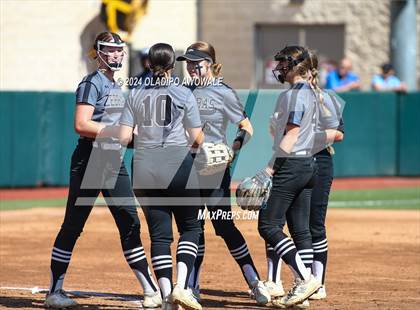 Thumbnail 2 in Hallettsville vs. Grandview (UIL Softball 3A Semifinal) photogallery.