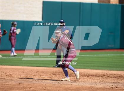 Thumbnail 1 in Hallettsville vs. Grandview (UIL Softball 3A Semifinal) photogallery.