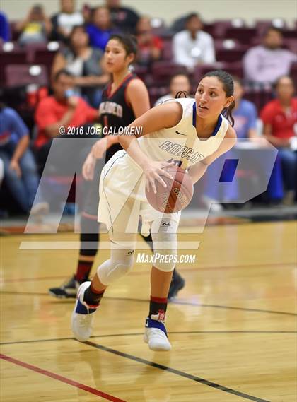 Thumbnail 3 in Harlingen Vs Edinburg (NEISD Invitational) photogallery.