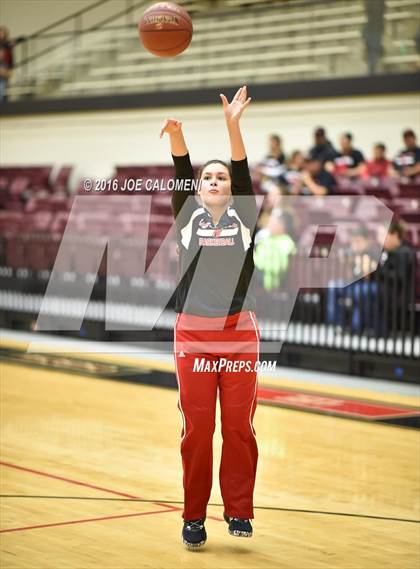 Thumbnail 3 in Harlingen Vs Edinburg (NEISD Invitational) photogallery.