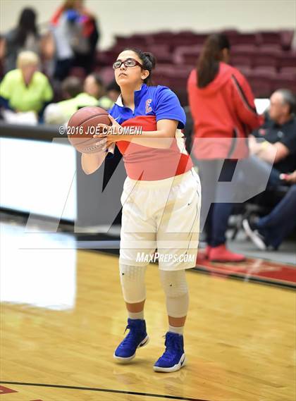 Thumbnail 3 in Harlingen Vs Edinburg (NEISD Invitational) photogallery.