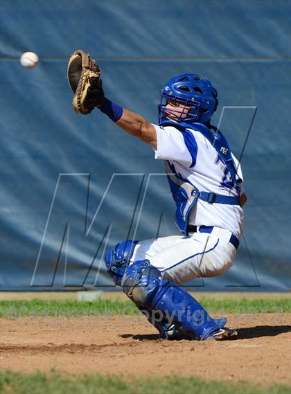 Thumbnail 3 in North Haven @ Bunnell (CIAC Class L Quarterfinal) photogallery.