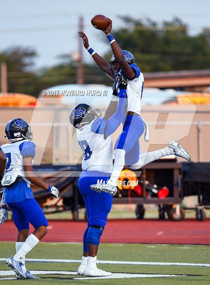 Thumbnail 1 in Mansfield Summit @ Paschal photogallery.