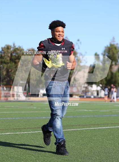 Thumbnail 1 in Oaks Christian Senior Night Presentation photogallery.