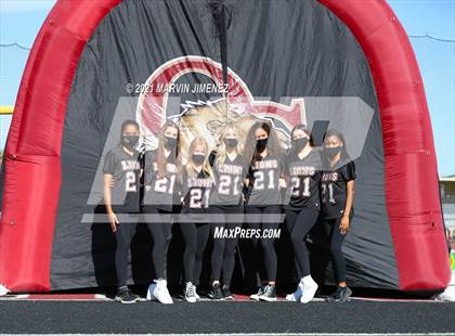 Thumbnail 1 in Oaks Christian Senior Night Presentation photogallery.