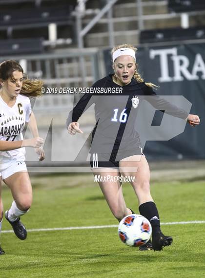Thumbnail 1 in Arapahoe vs Grandview (CHSAA 5A Championship) photogallery.