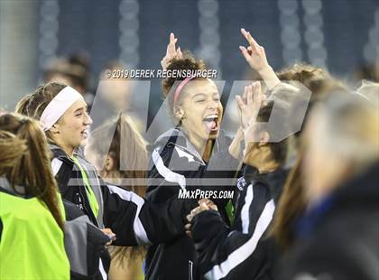 Thumbnail 1 in Arapahoe vs Grandview (CHSAA 5A Championship) photogallery.