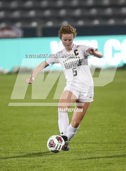 Thumbnail 2 in Arapahoe vs Grandview (CHSAA 5A Championship) photogallery.