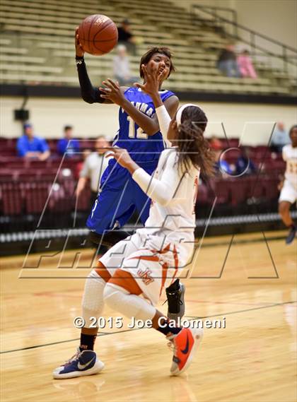 Thumbnail 3 in MacArthur [Douglas] vs Madison (Littleton Gym) photogallery.