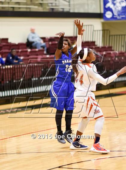 Thumbnail 2 in MacArthur [Douglas] vs Madison (Littleton Gym) photogallery.