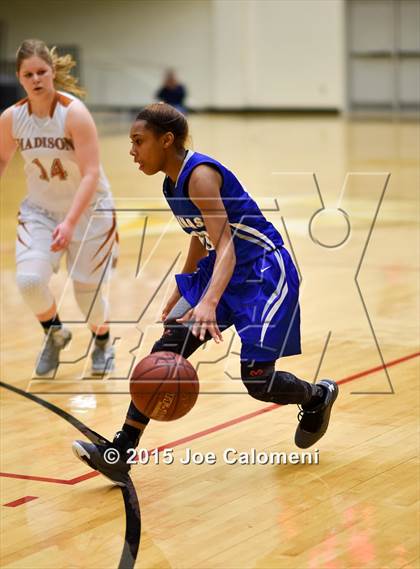 Thumbnail 2 in MacArthur [Douglas] vs Madison (Littleton Gym) photogallery.