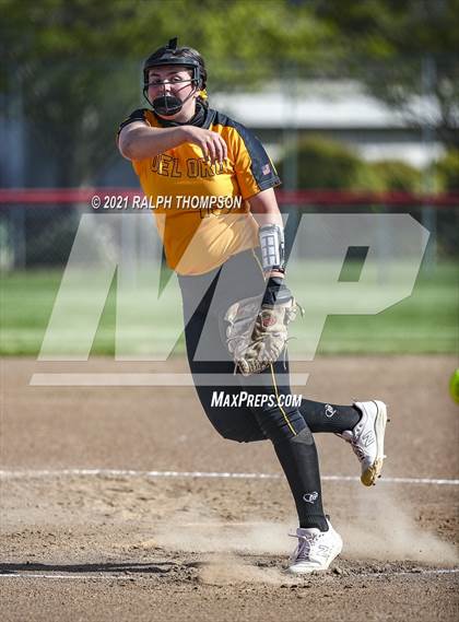 Thumbnail 3 in Del Oro @ Pleasant Grove photogallery.