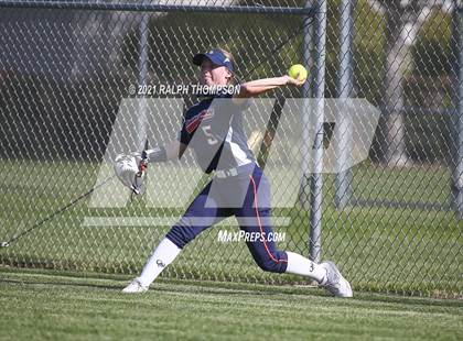 Thumbnail 2 in Del Oro @ Pleasant Grove photogallery.