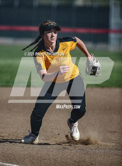 Thumbnail 2 in Del Oro @ Pleasant Grove photogallery.