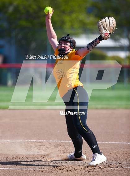 Thumbnail 3 in Del Oro @ Pleasant Grove photogallery.