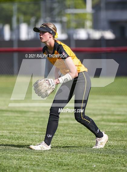 Thumbnail 3 in Del Oro @ Pleasant Grove photogallery.