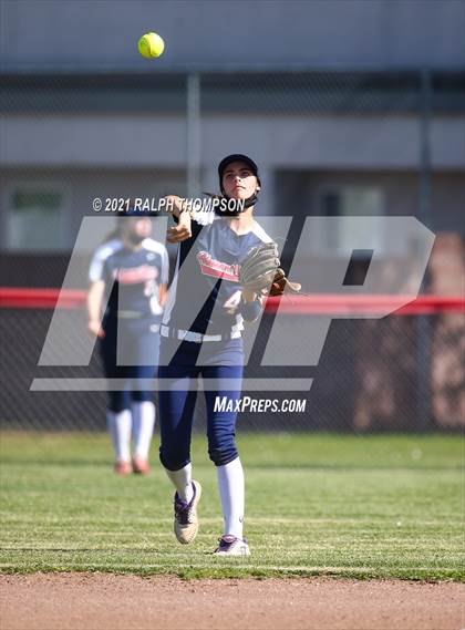 Thumbnail 3 in Del Oro @ Pleasant Grove photogallery.