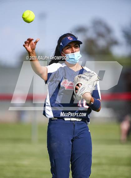 Thumbnail 2 in Del Oro @ Pleasant Grove photogallery.