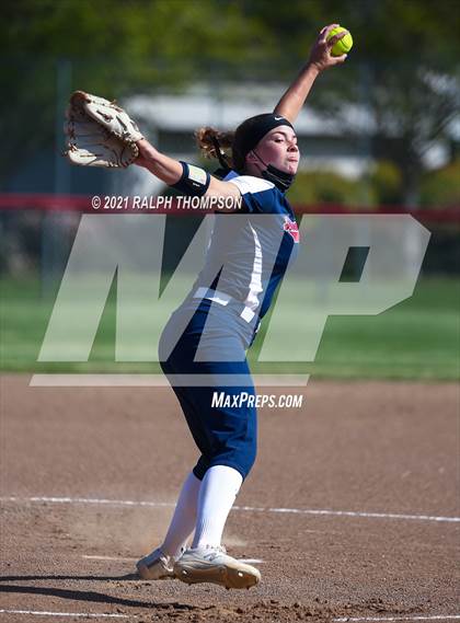 Thumbnail 2 in Del Oro @ Pleasant Grove photogallery.