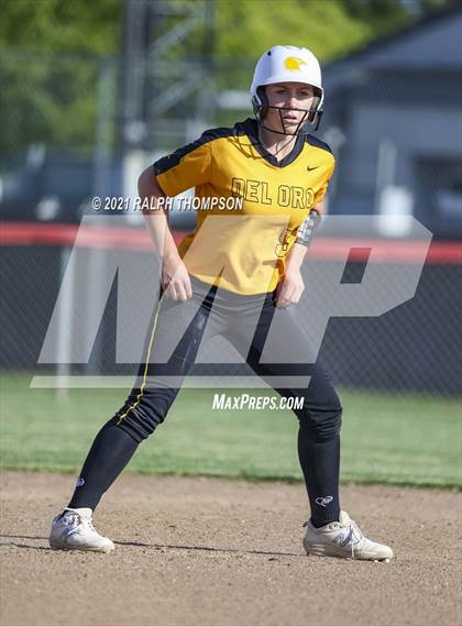 Thumbnail 1 in Del Oro @ Pleasant Grove photogallery.