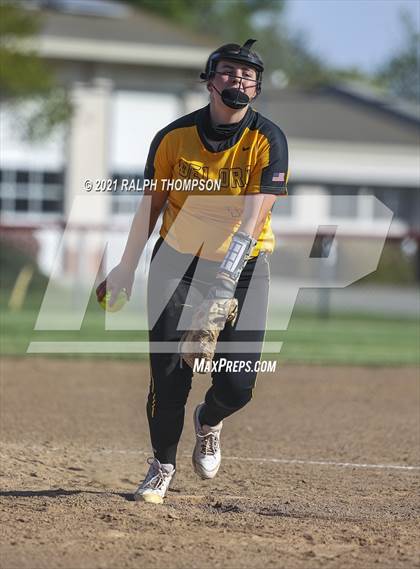 Thumbnail 1 in Del Oro @ Pleasant Grove photogallery.
