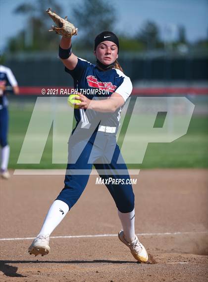 Thumbnail 2 in Del Oro @ Pleasant Grove photogallery.