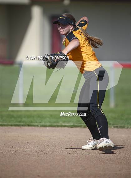 Thumbnail 2 in Del Oro @ Pleasant Grove photogallery.