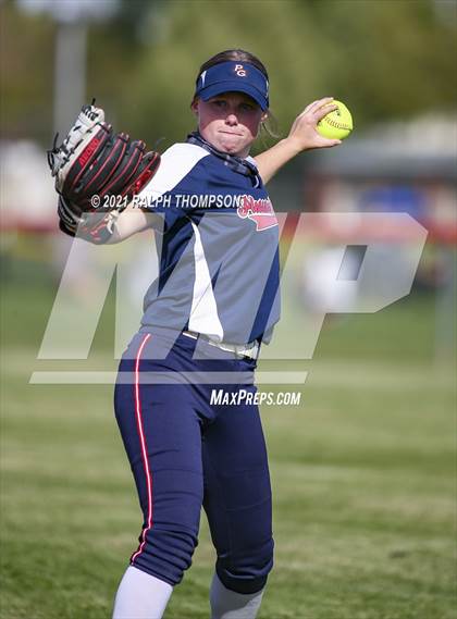 Thumbnail 2 in Del Oro @ Pleasant Grove photogallery.