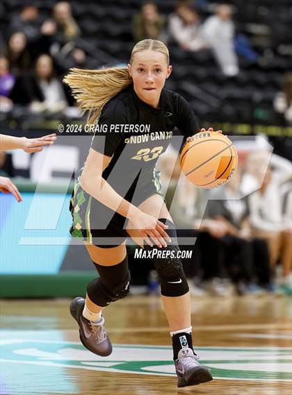 Thumbnail 1 in Ridgeline vs. Snow Canyon (UHSAA 4A Final) photogallery.