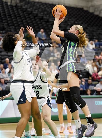 Thumbnail 2 in Ridgeline vs. Snow Canyon (UHSAA 4A Final) photogallery.