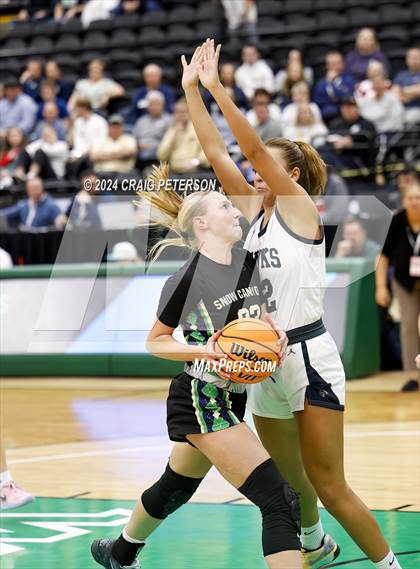 Thumbnail 3 in Ridgeline vs. Snow Canyon (UHSAA 4A Final) photogallery.