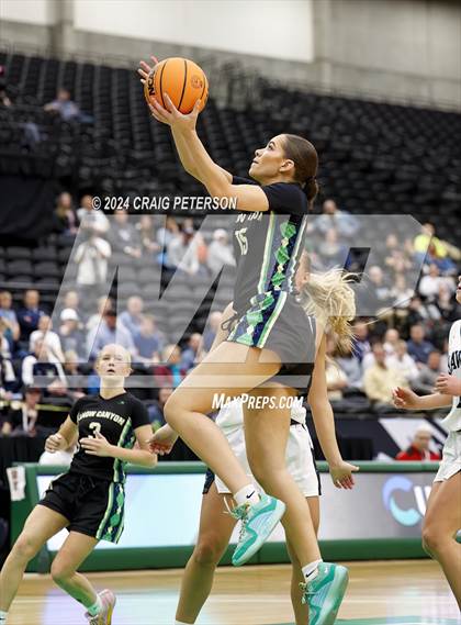 Thumbnail 3 in Ridgeline vs. Snow Canyon (UHSAA 4A Final) photogallery.