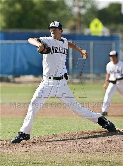 Thumbnail 1 in Garces @ Bakersfield photogallery.