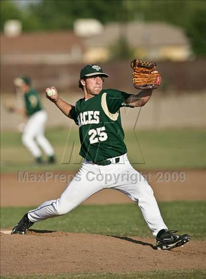 Thumbnail 3 in Garces @ Bakersfield photogallery.