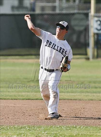 Thumbnail 2 in Garces @ Bakersfield photogallery.