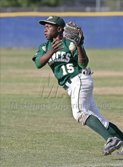 Thumbnail 1 in Garces @ Bakersfield photogallery.