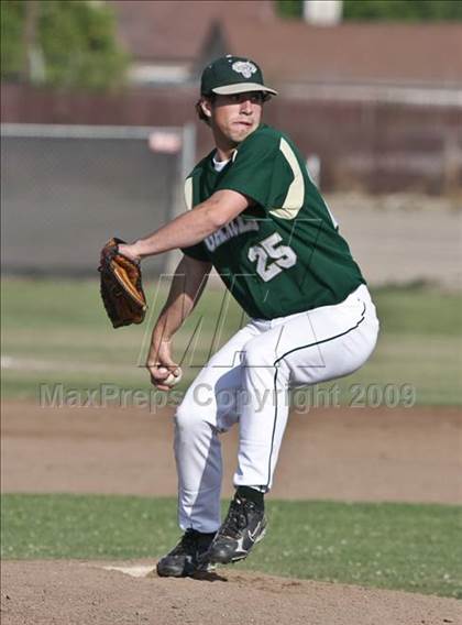 Thumbnail 2 in Garces @ Bakersfield photogallery.